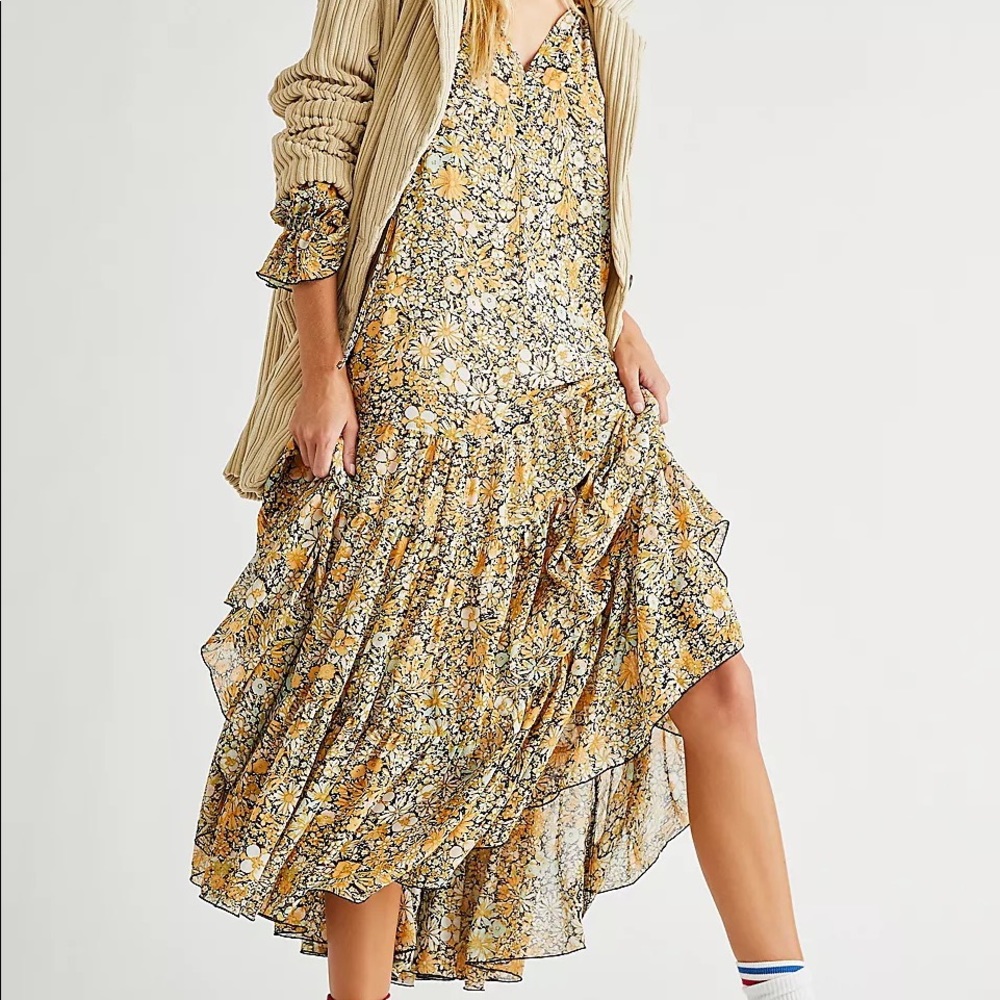 Feeling Groovy Maxi Dress